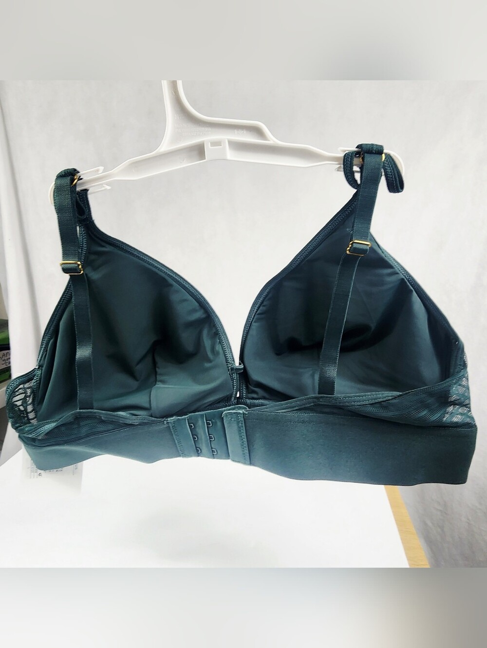 Lively Sexy Green Mesh Striped Padded Bralette - Picture 4 of 7